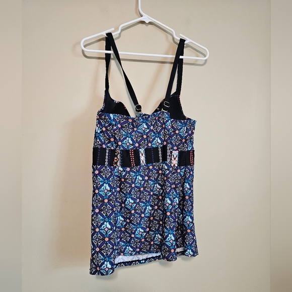 Swim by Cacique Tankini Top Underwired Beach Swimsuit Multicolor Design Size 44C - Picture 4 of 7
